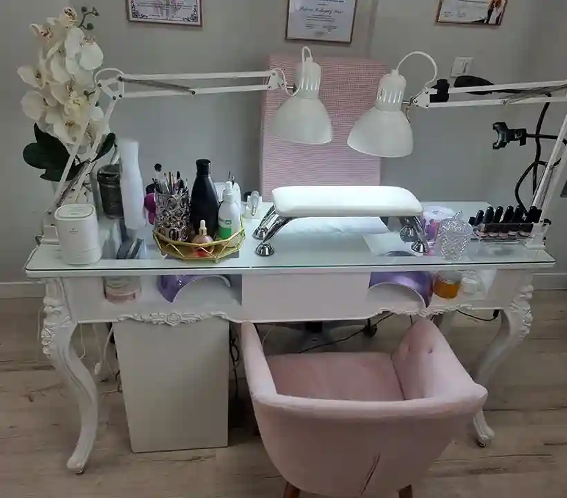 Cursos profesionales de manicura en Torrejon